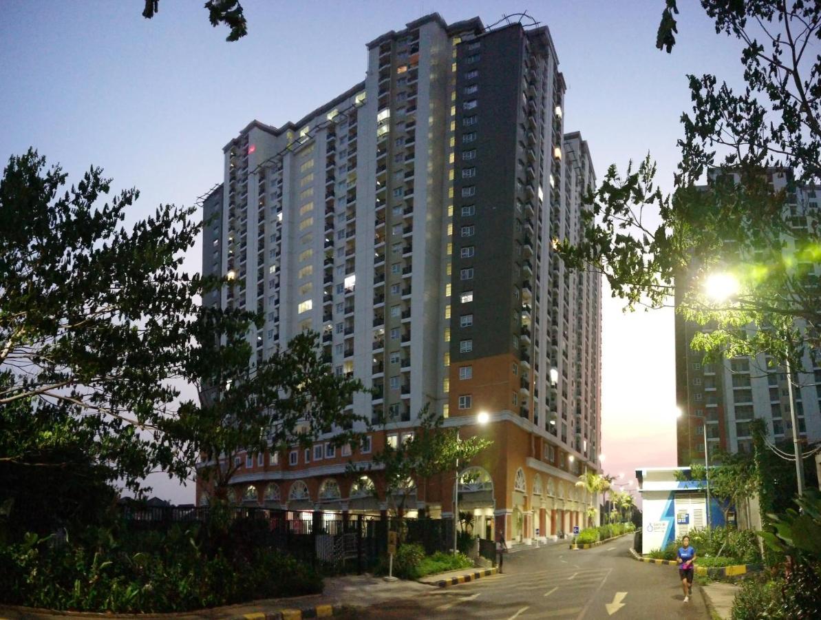 Apartment Cinere Resort Just Sleep & Cozy Depok Εξωτερικό φωτογραφία